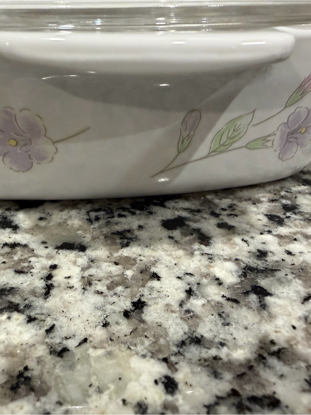 vintage Corning Ware 1-liter casserole dish in the Pastel Bouquet - Picture 6 of 8